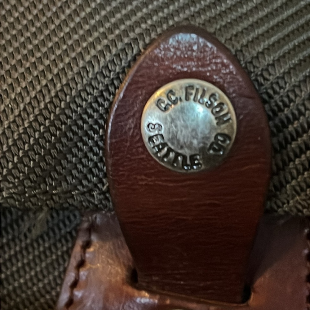 Filson Rucksack messenger bag - Picture 3 of 13